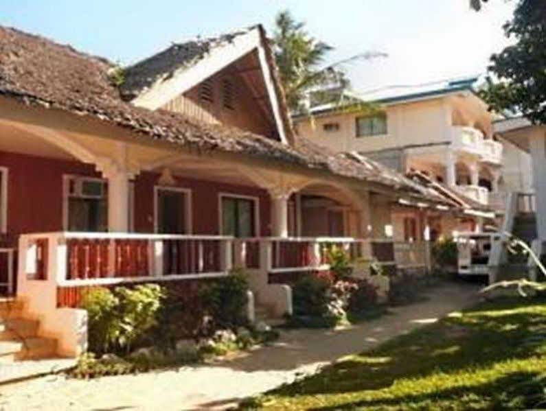 Alliyah'S Beach Resort Balabag  Exteriör bild